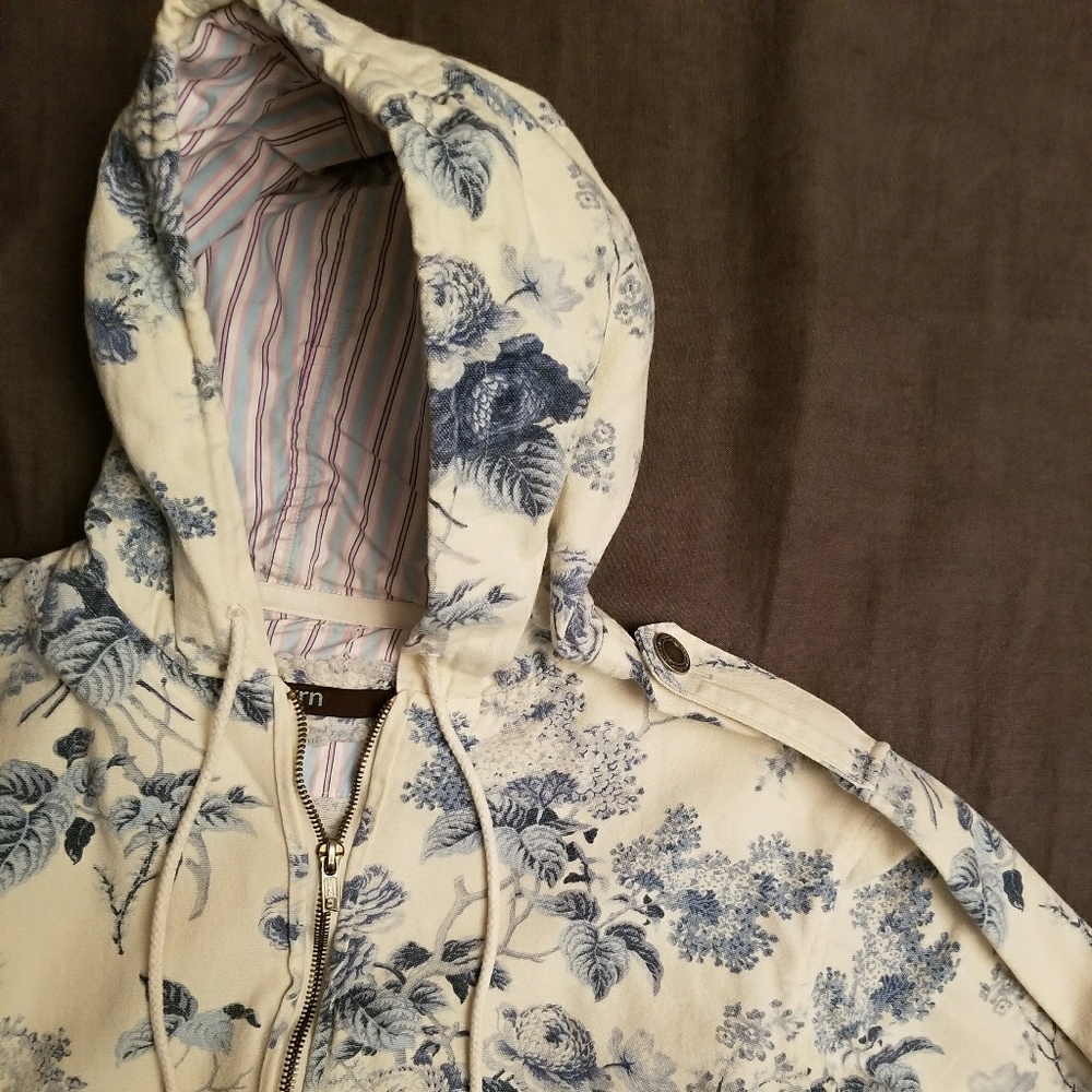 grnappletree  Floral Print Canvas Zip Hoodie (m)